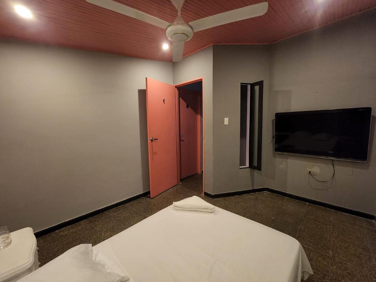 Fardo Hotel Boutique En Ibague - Zona G - Recepcion Digital 24H מראה חיצוני תמונה